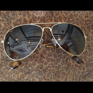 Maui Jim’s Aviators Maverick’s
